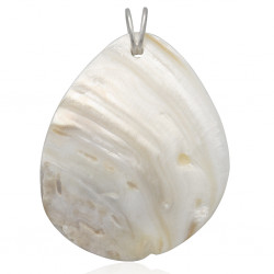 Wisiorek z masy perłowej duży