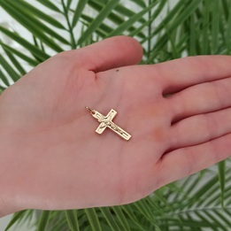 Krzyżyk złoty z wizerunkiem Chrystusa pr.585