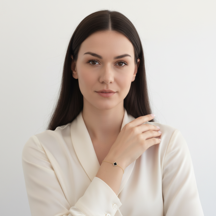 Bransoletka srebrna pozłacana czarna koniczynka onyks srebro 925